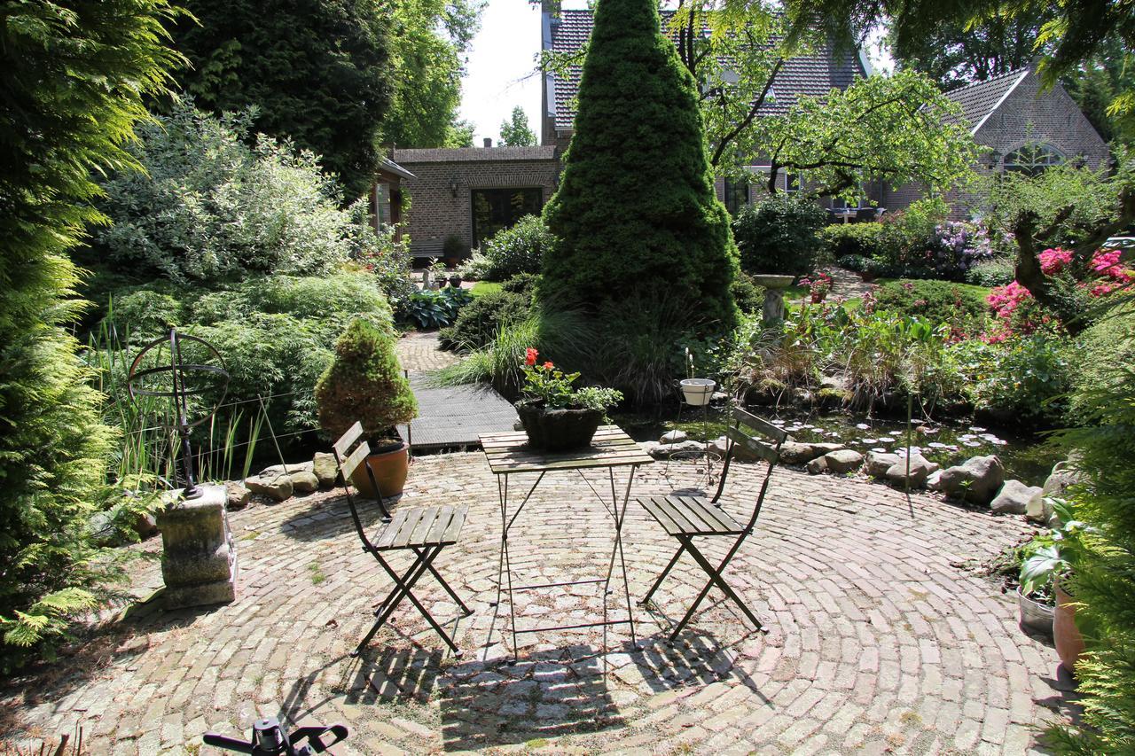 De Oude Pastorie Couette-café 3*